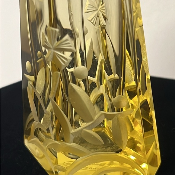 Art Deco Czechoslovakia Yellow Floral Vaseline Glowy Glass Perfume Bottle Dauber - Picture 11 of 15